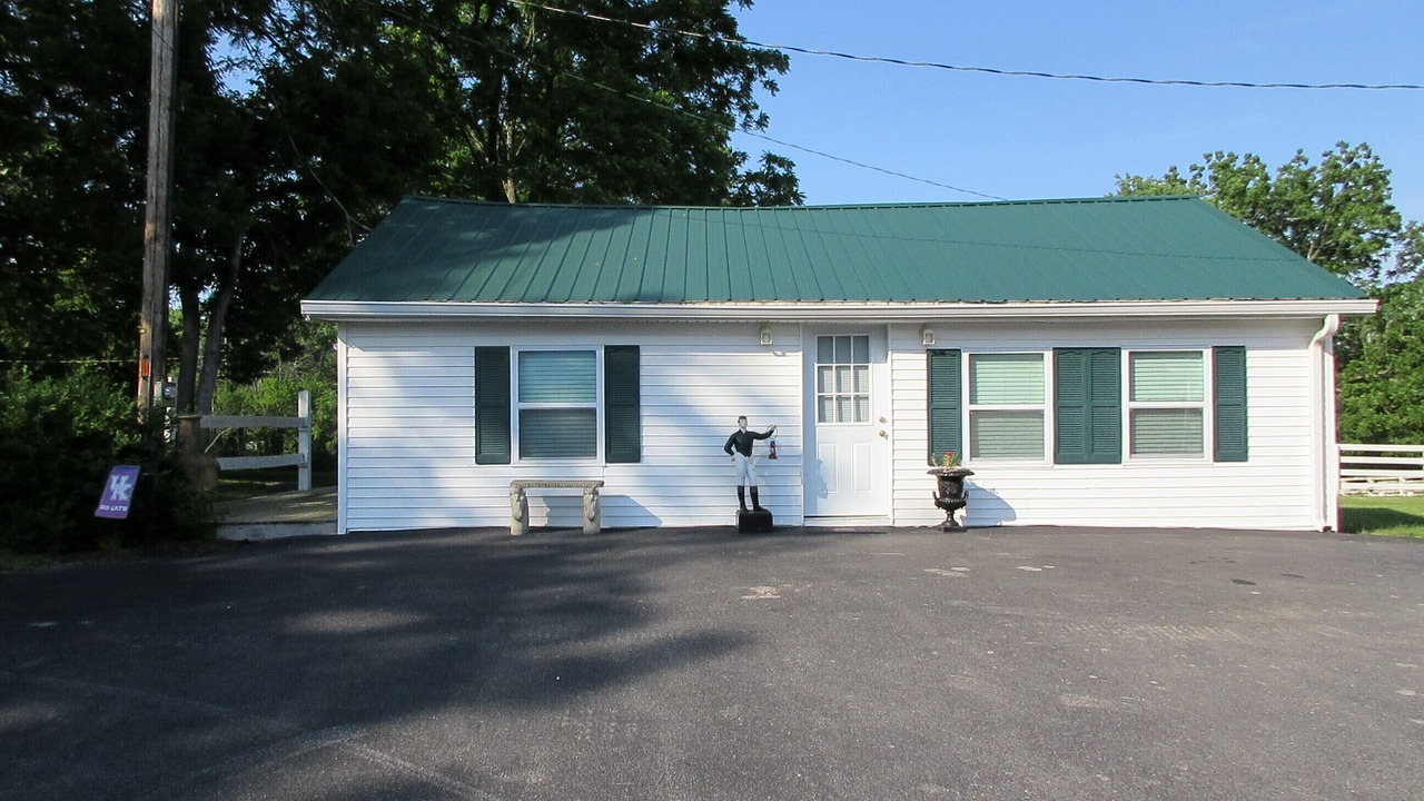 Photo of Outdoor in Lexington