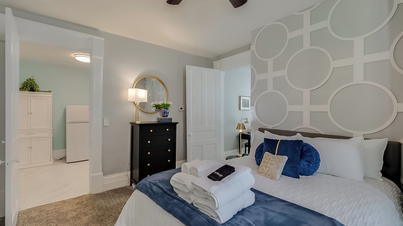 Photo of Bedroom in Frankfort