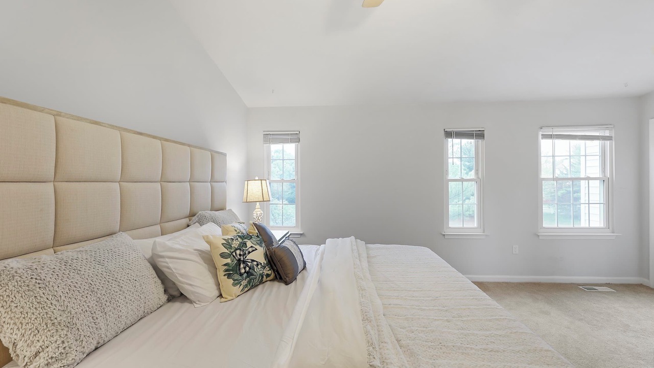 Photo of Bedroom in Calverton