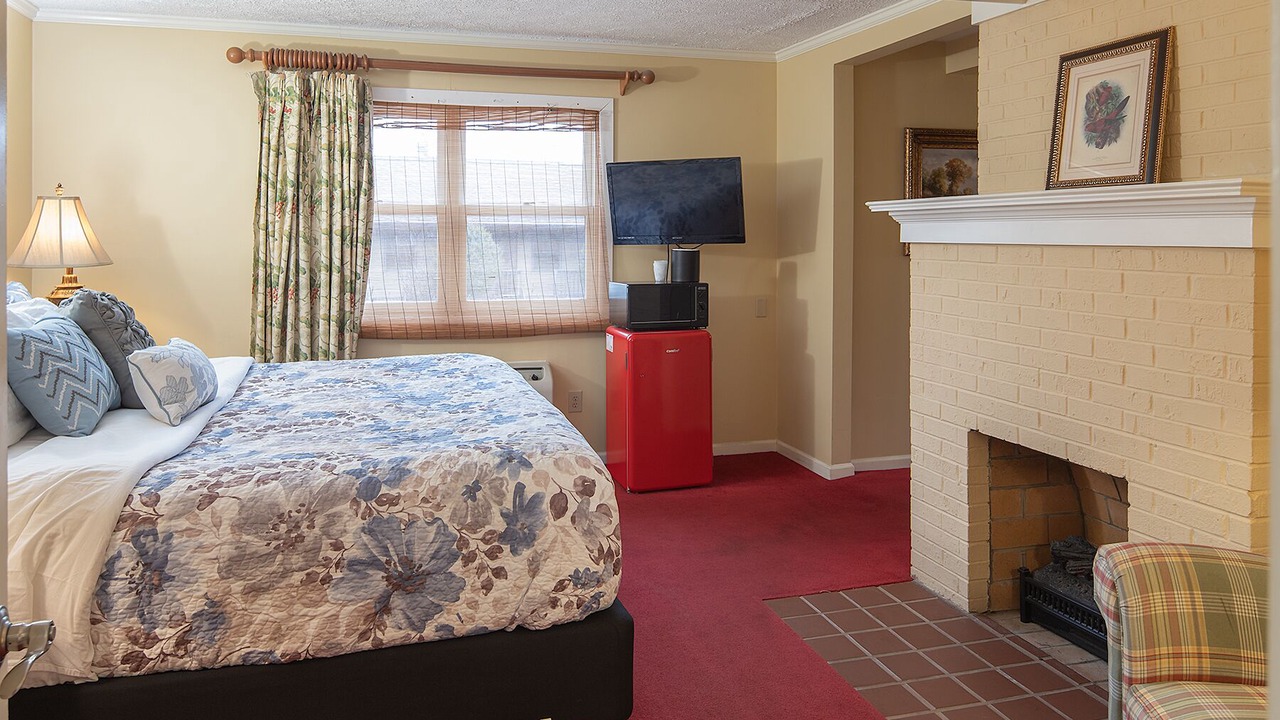 Photo of Bedroom in Blowing Rock
