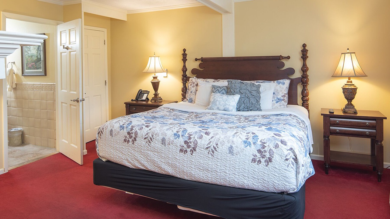 Photo of Bedroom in Blowing Rock