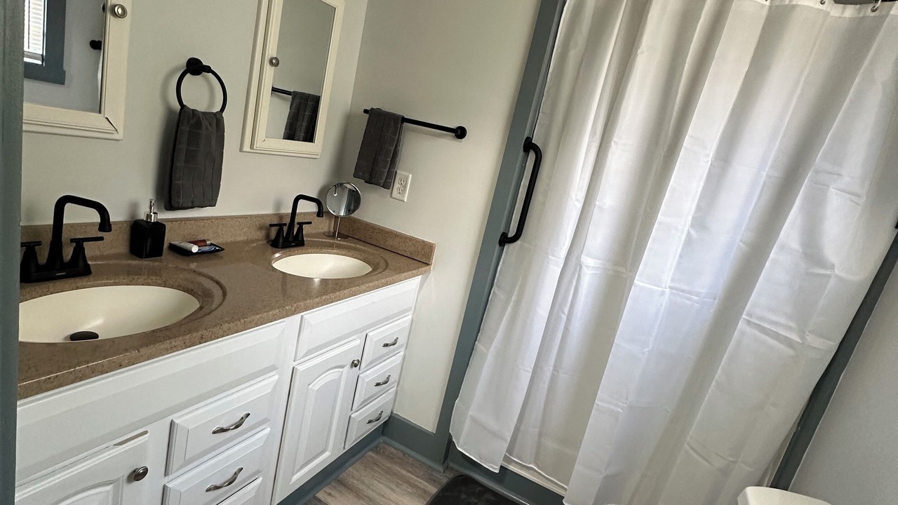 Photo of Bathroom in Brevard