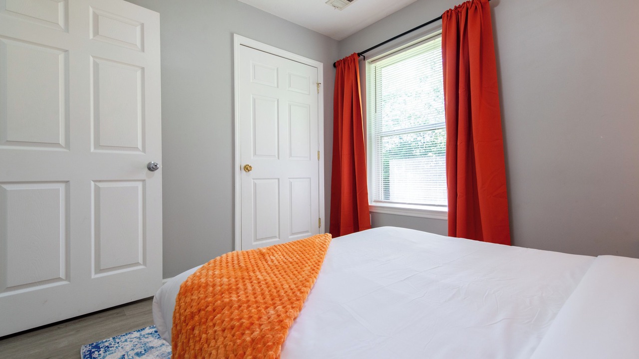 Photo of Bedroom in Lexington