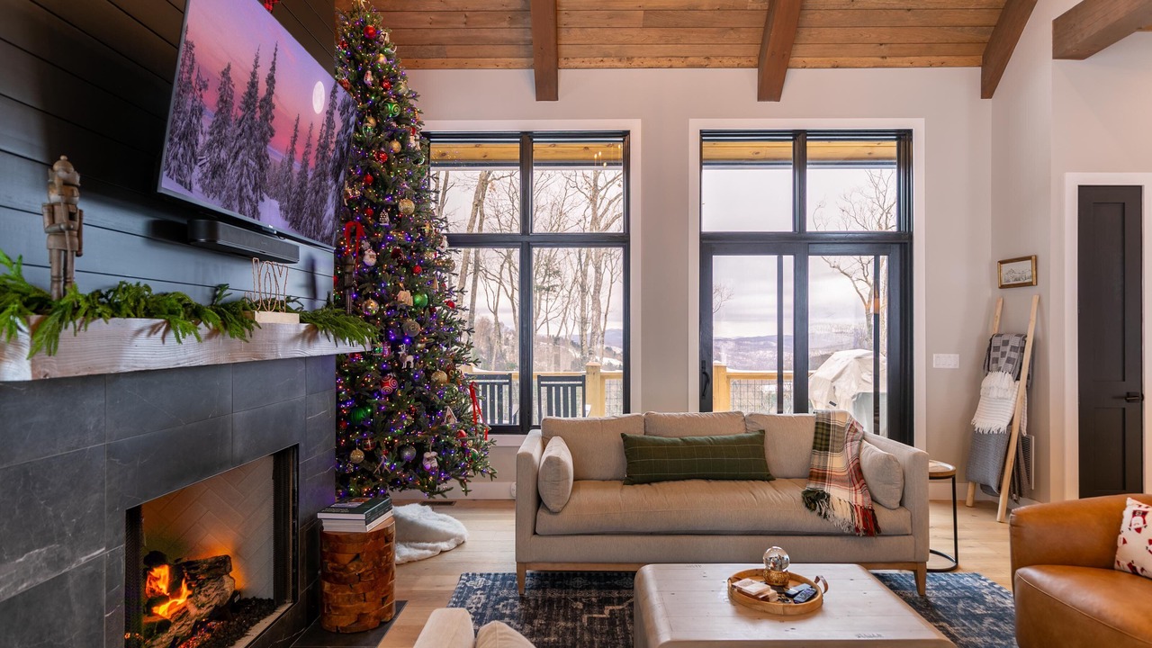 Photo of Livingroom in Elk Park