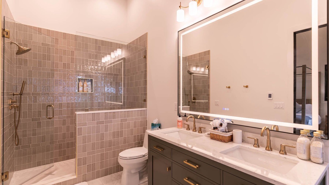 Photo of Bathroom in Elk Park