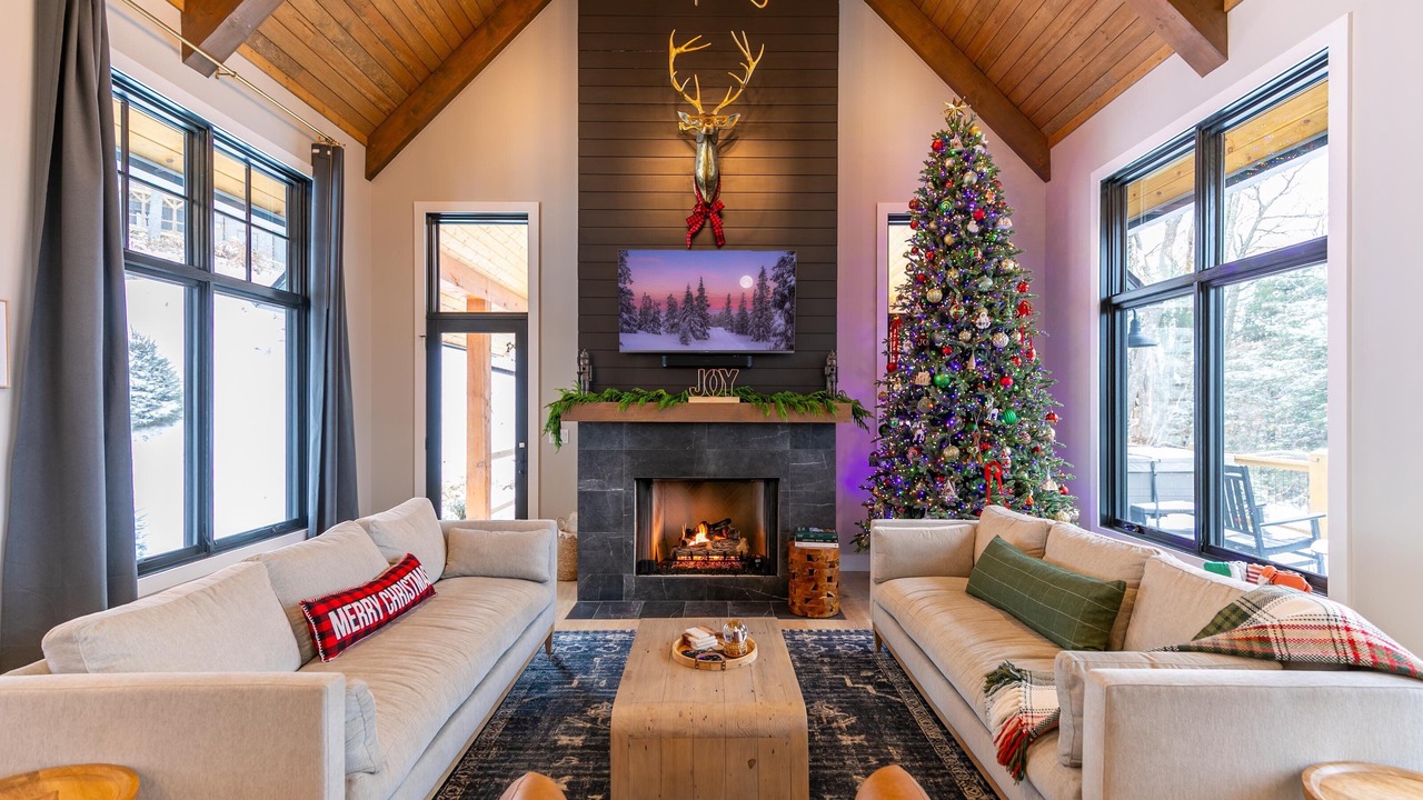 Photo of Livingroom in Elk Park