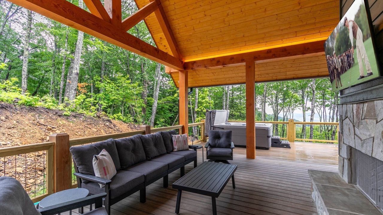 Photo of Patio Balcony in Elk Park