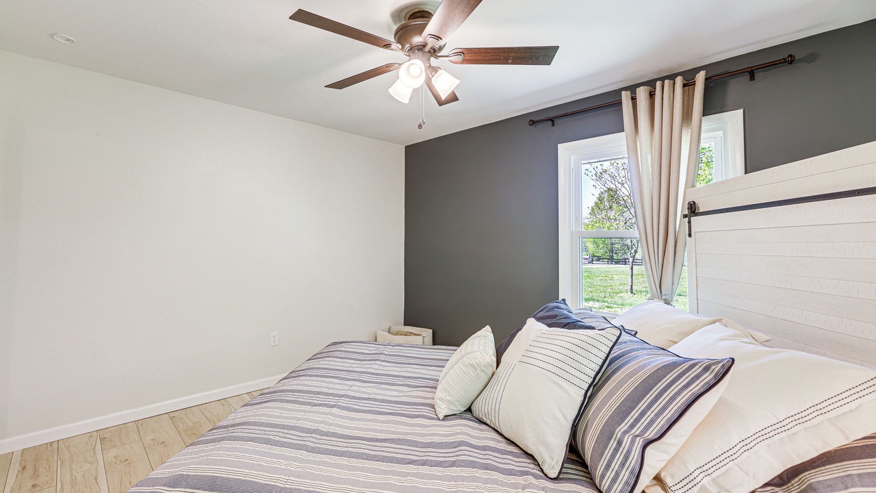 Photo of Bedroom in Dry Ridge