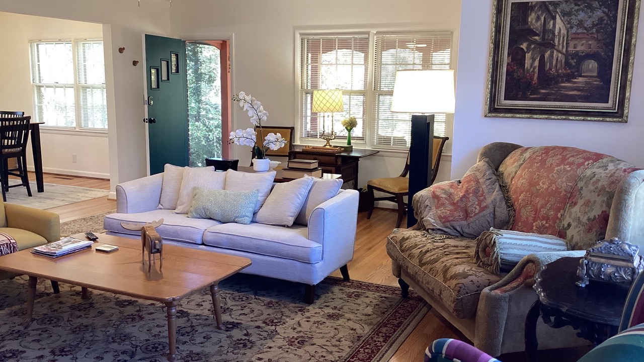Photo of Livingroom in Hendersonville