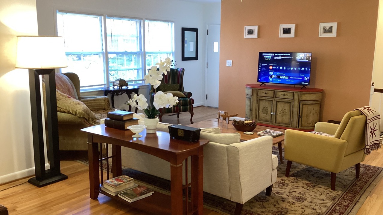 Photo of Livingroom in Hendersonville