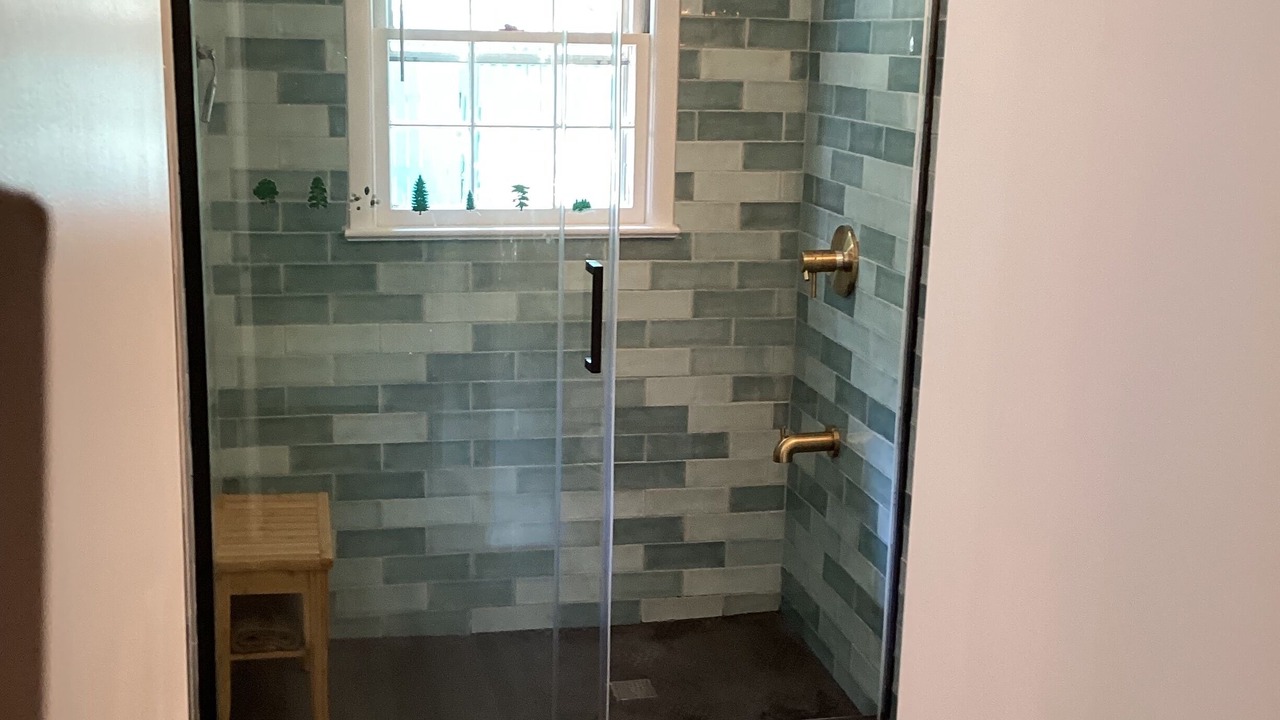 Photo of Bathroom in Hendersonville