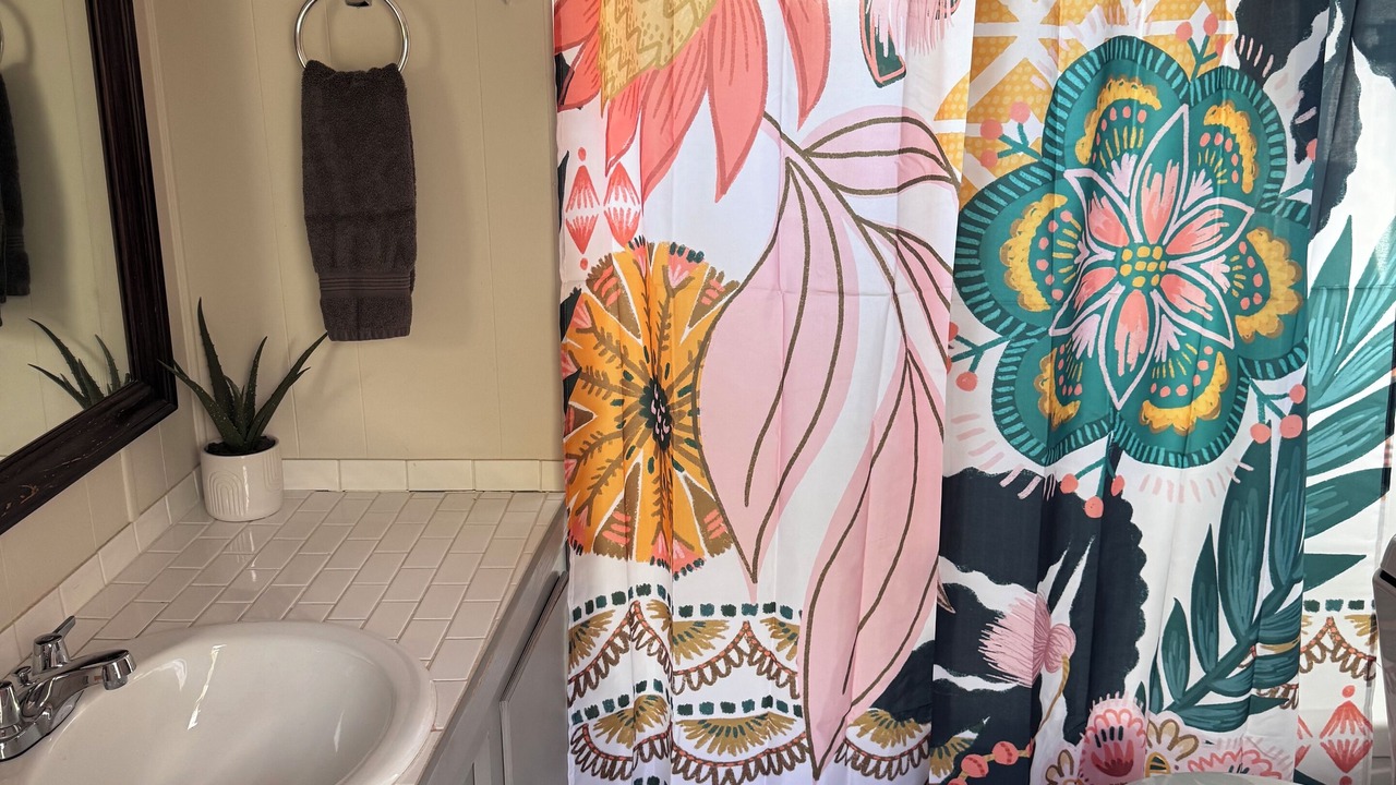 Photo of Bathroom in Swannanoa
