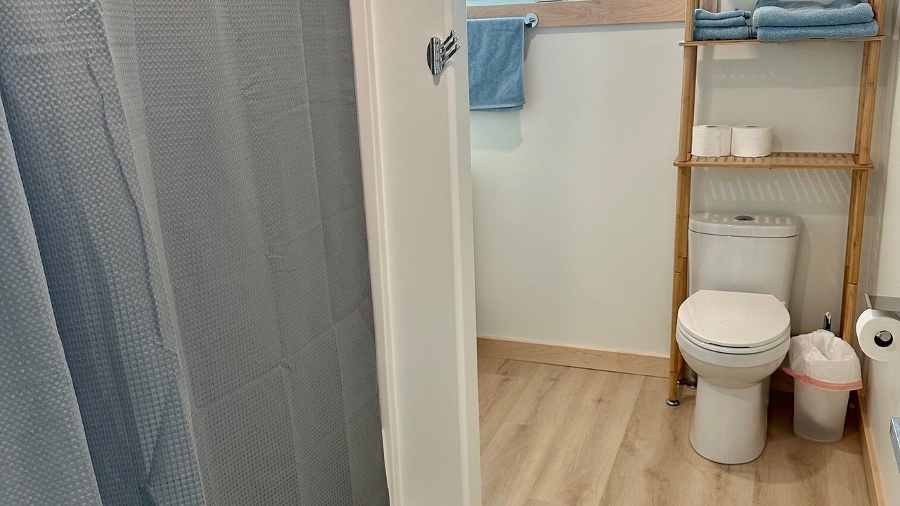 Photo of Bathroom in Homer