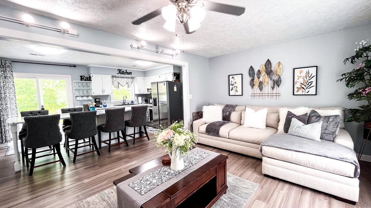 Photo of Livingroom in Stanton