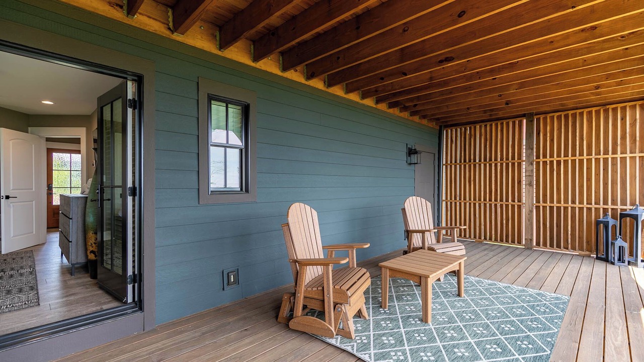 Photo of Patio Balcony in Lenoir