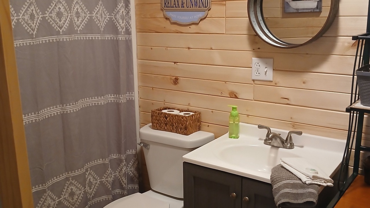 Photo of Bathroom in Owenton