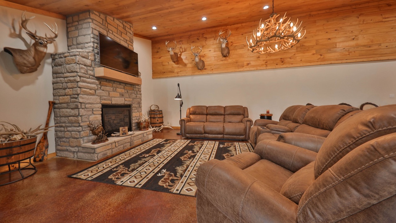 Photo of Livingroom in Plummers Landing
