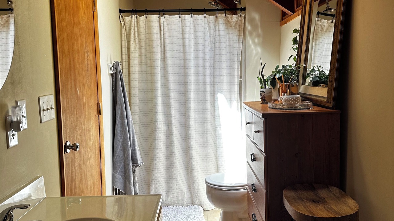 Photo of Bathroom in Berkeley Springs