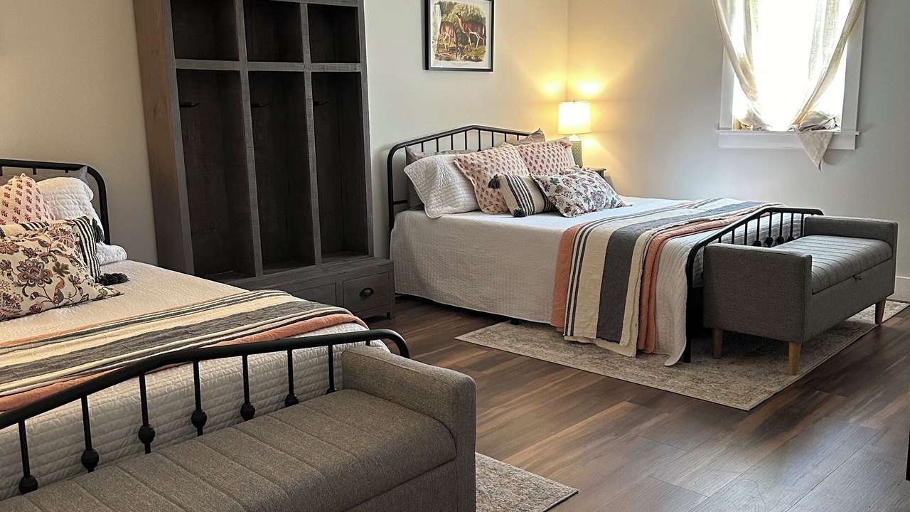 Photo of Bedroom in East Flat Rock