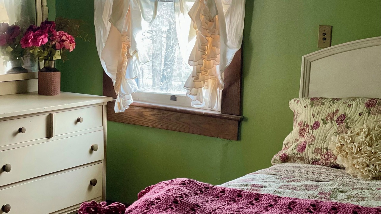 Photo of Bedroom in Mannington