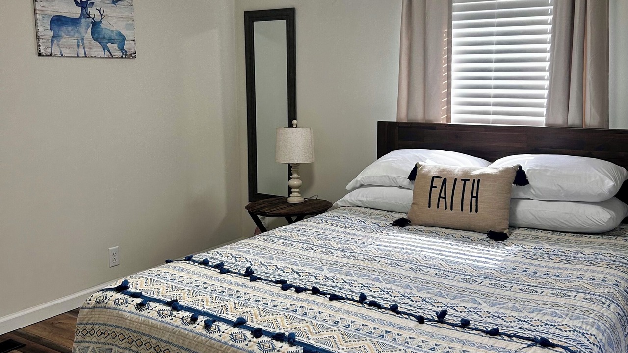 Photo of Bedroom in Jonesville