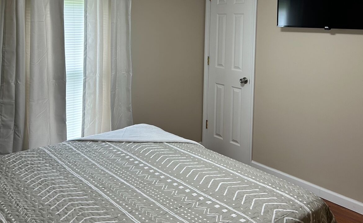 Photo of Bedroom in Jonesville