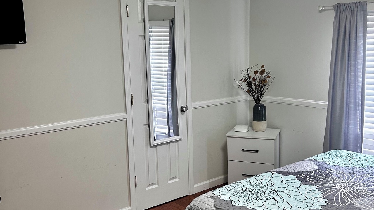 Photo of Bedroom in Jonesville