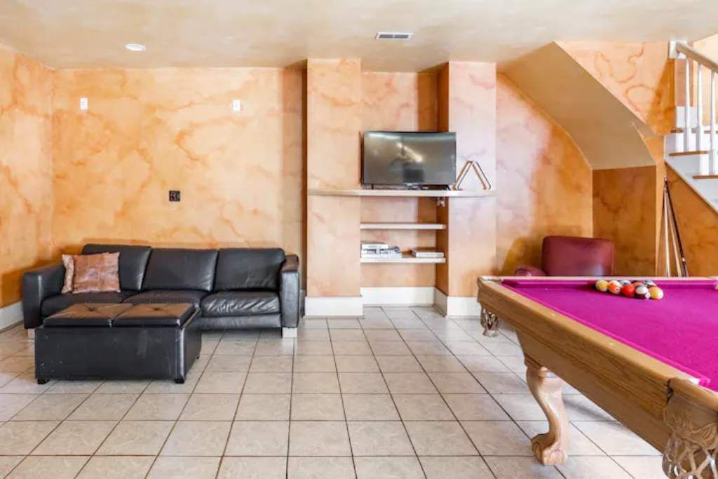 Photo of Livingroom in Milford