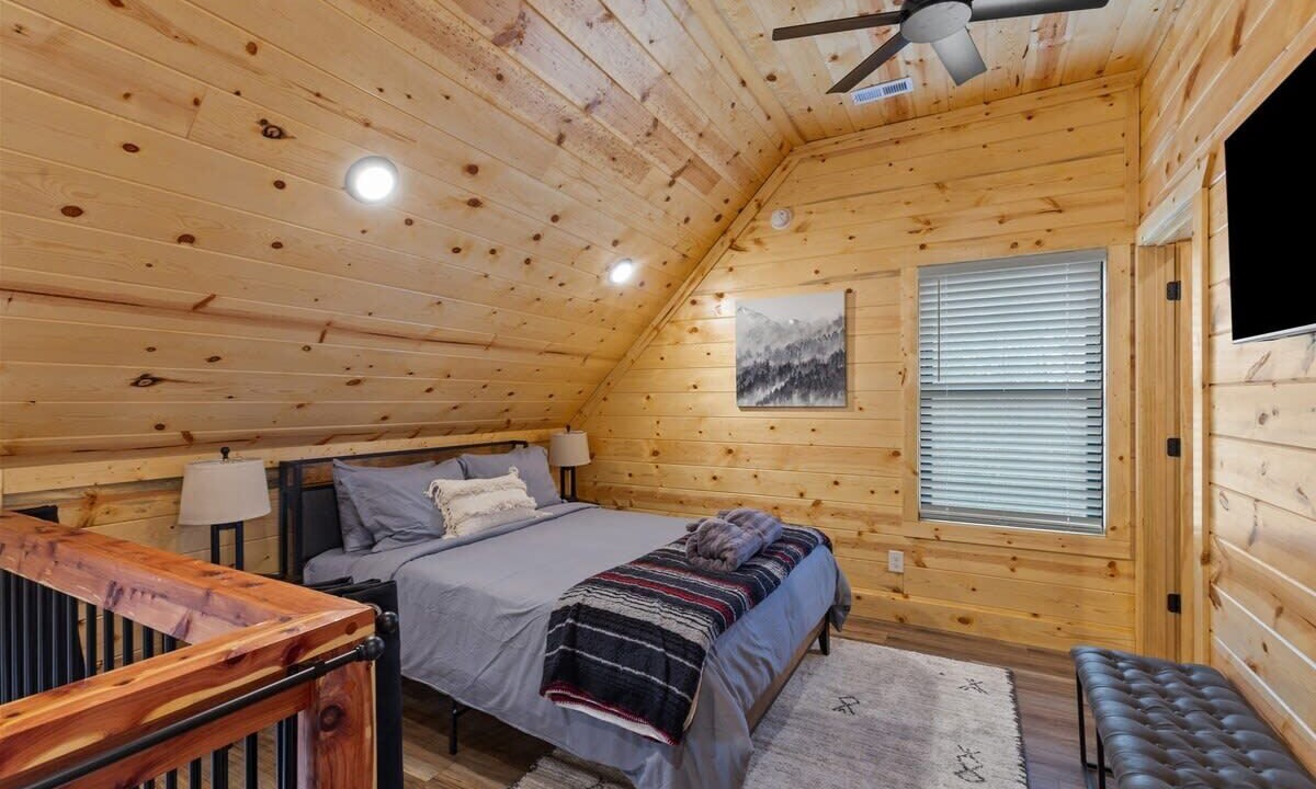 Photo of Bedroom in Rogers
