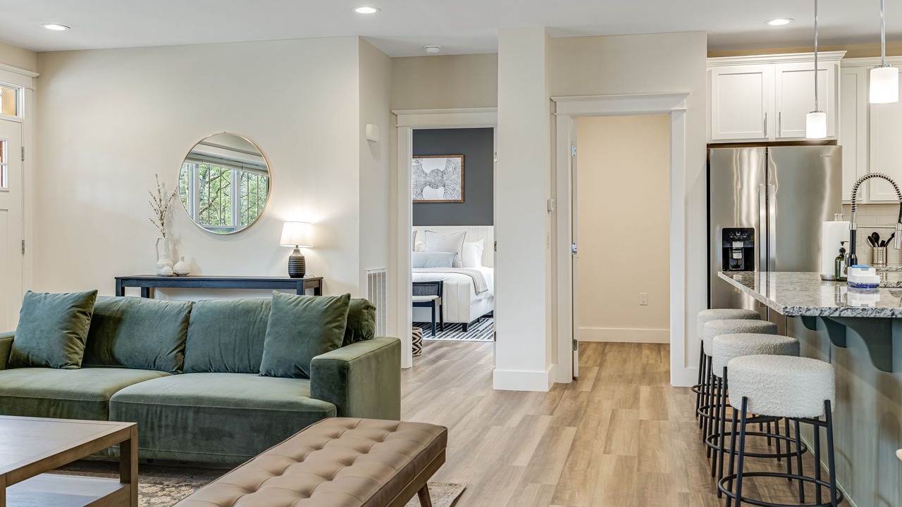 Photo of Livingroom in Fairview