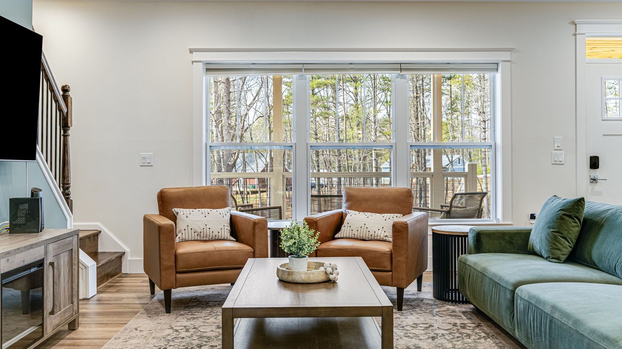 Photo of Livingroom in Fairview