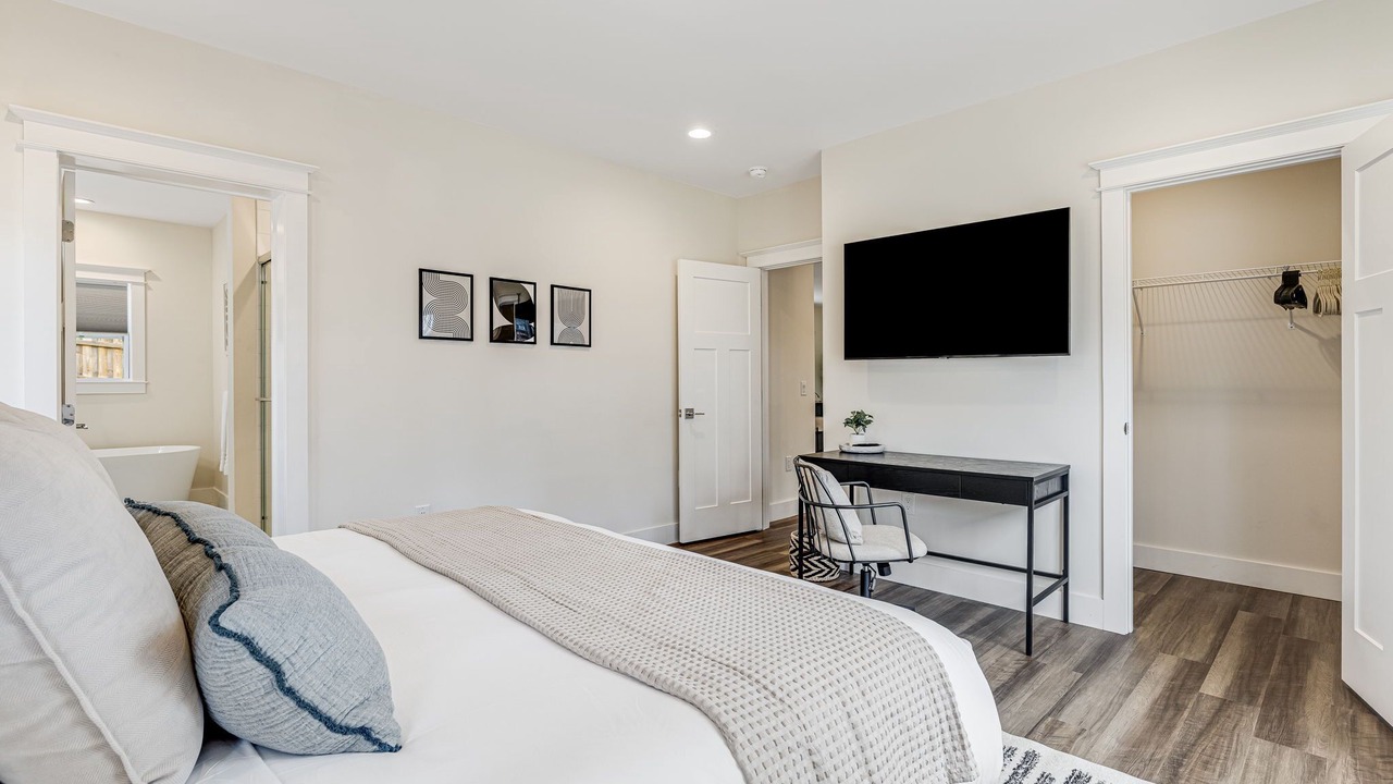 Photo of Bedroom in Fairview
