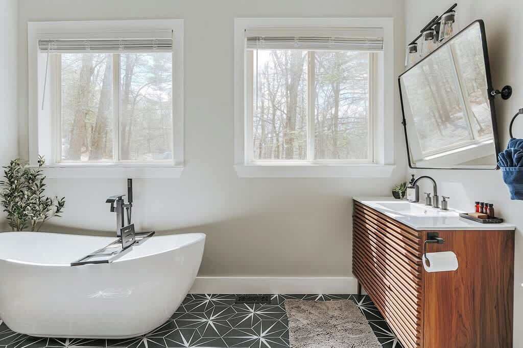 Photo of Bathroom in Berkeley Springs