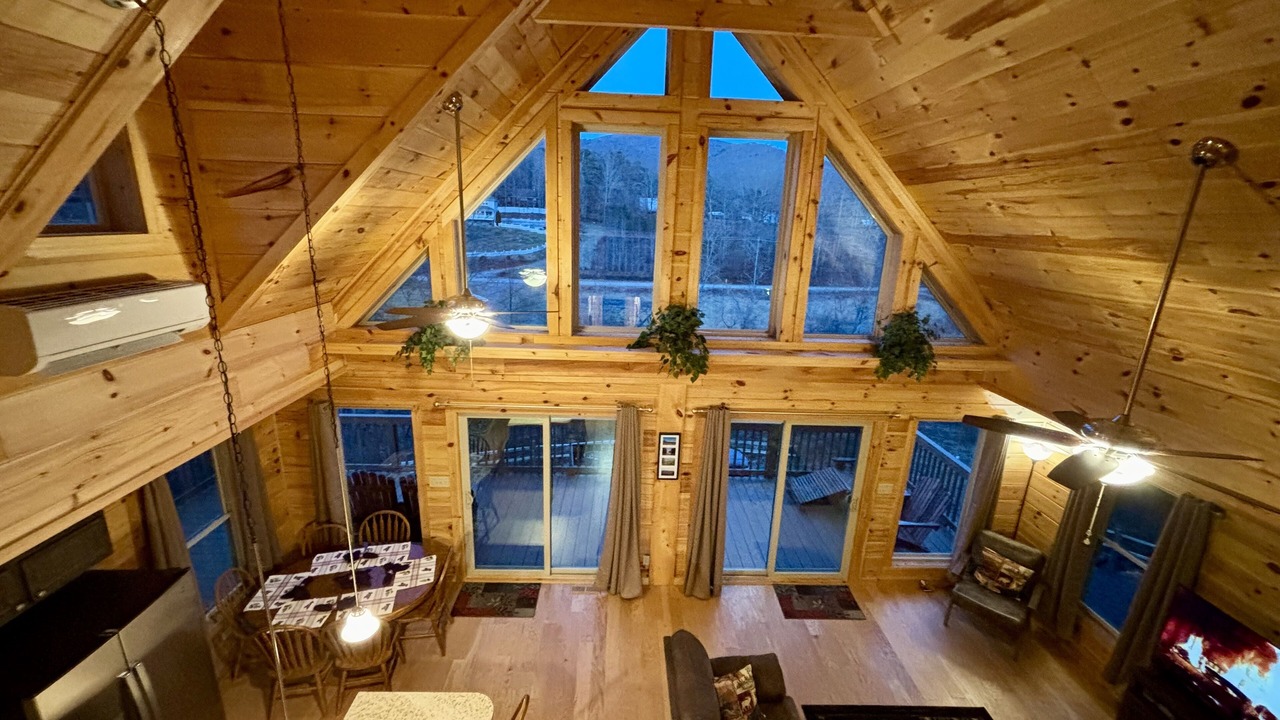 Photo of Livingroom in Fairview