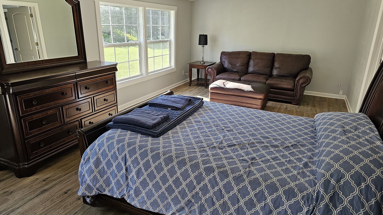 Photo of Bedroom in Bakersville