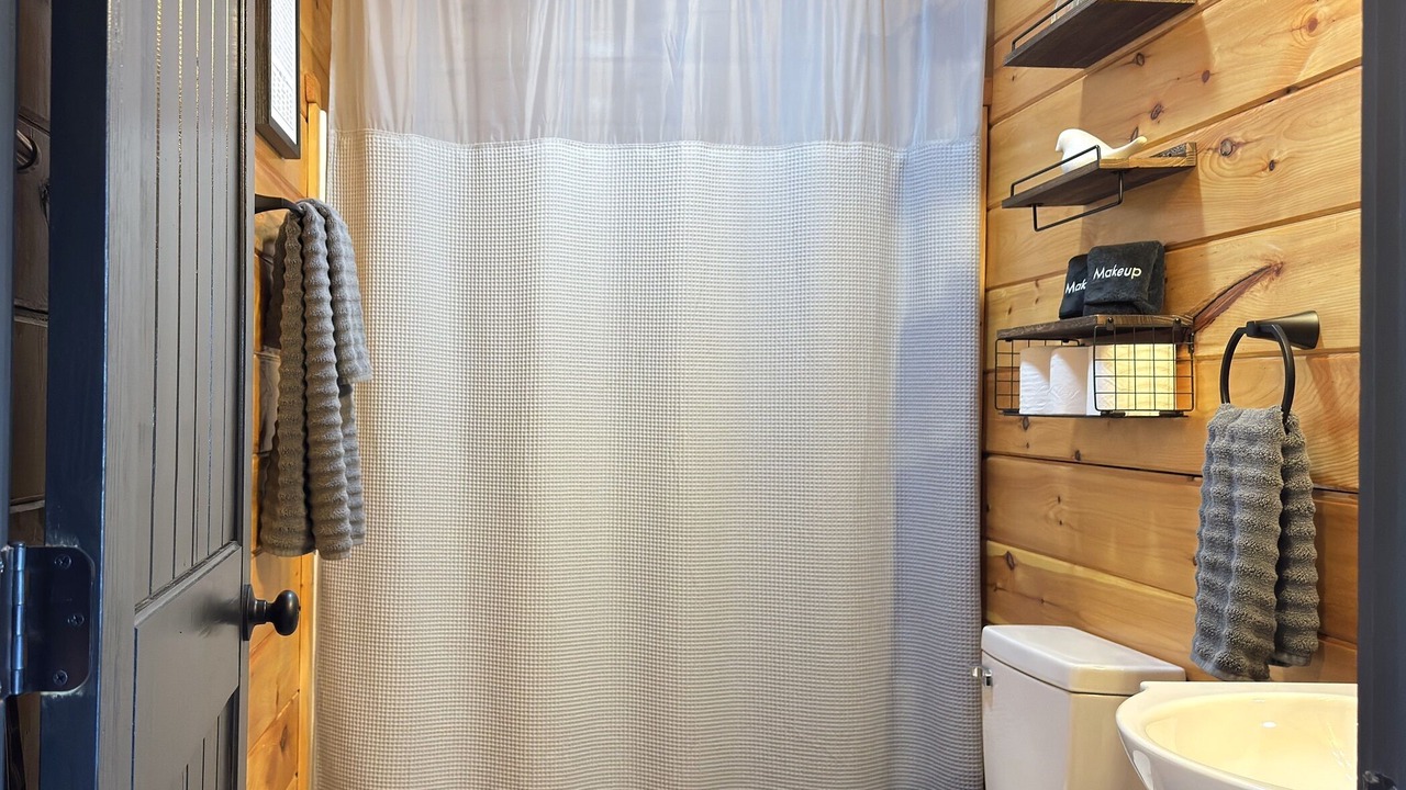 Photo of Bathroom in Rogers