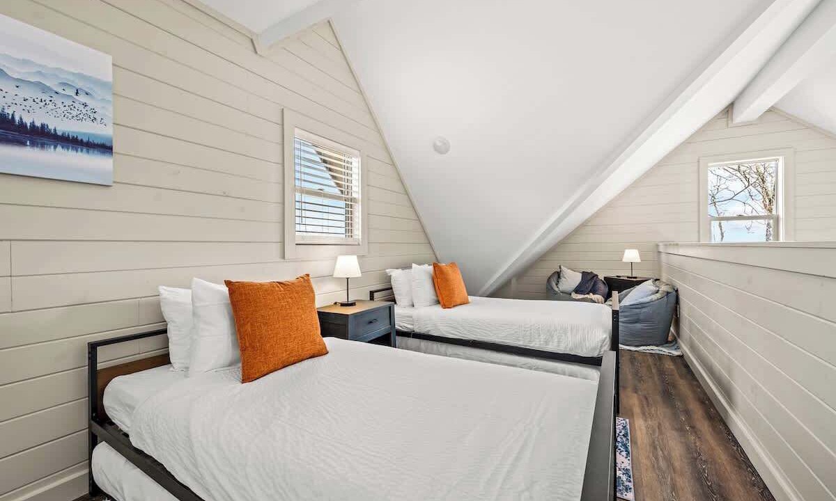 Photo of Bedroom in Sevierville