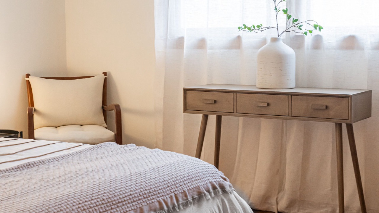 Photo of Bedroom in Burnsville