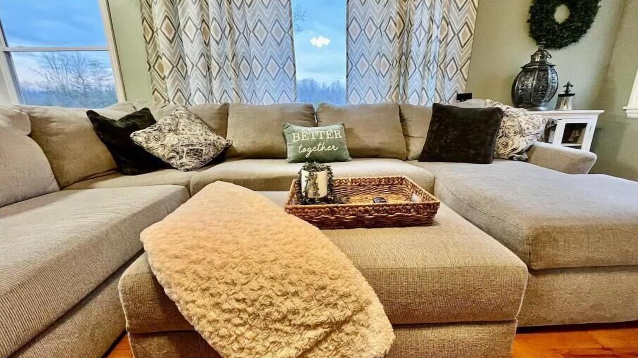 Photo of Livingroom in Mill Spring
