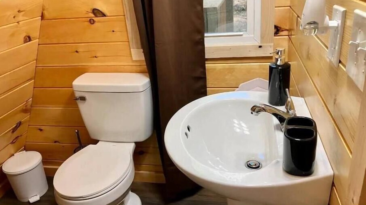 Photo of Bathroom in Campton