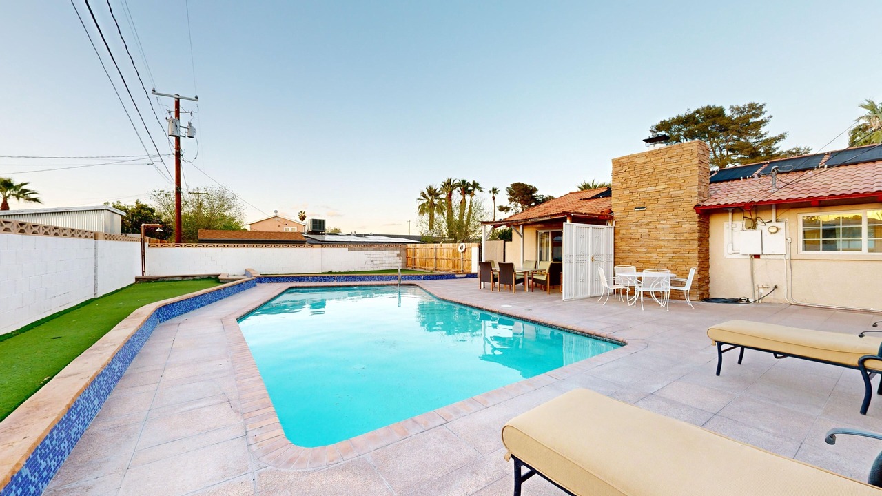 Photo of Outdoor in Glen Heather Estates