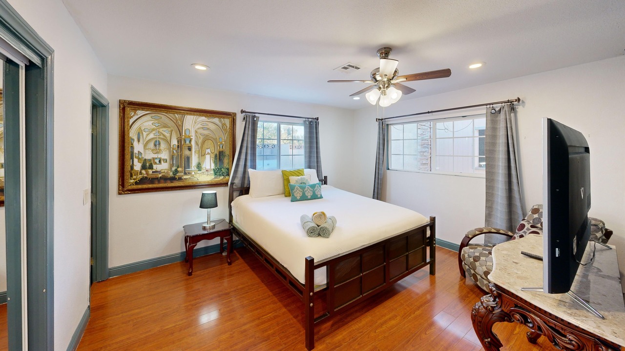 Photo of Bedroom in Glen Heather Estates
