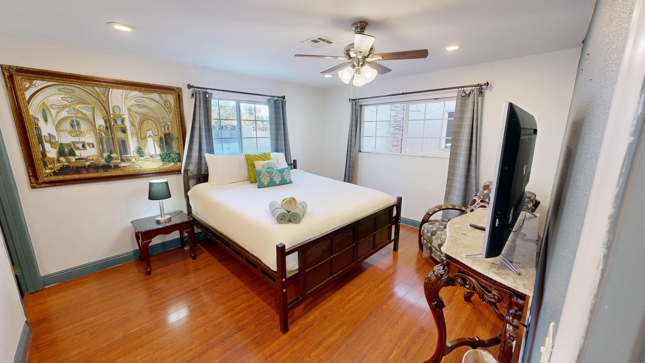 Photo of Bedroom in Glen Heather Estates