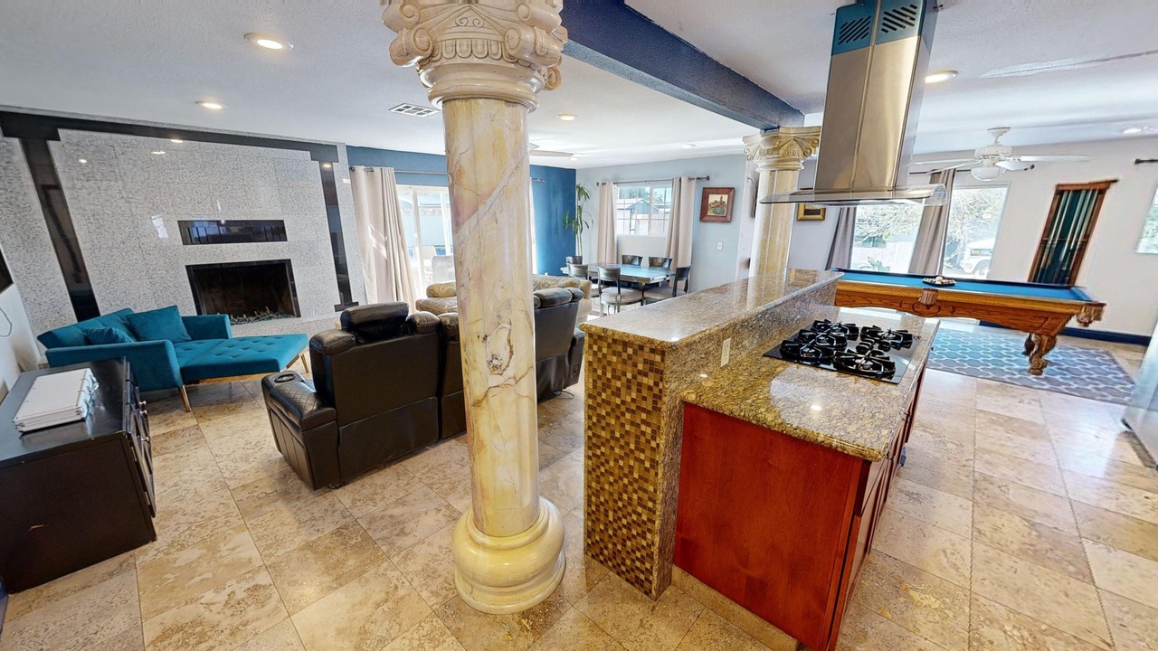 Photo of Livingroom in Glen Heather Estates