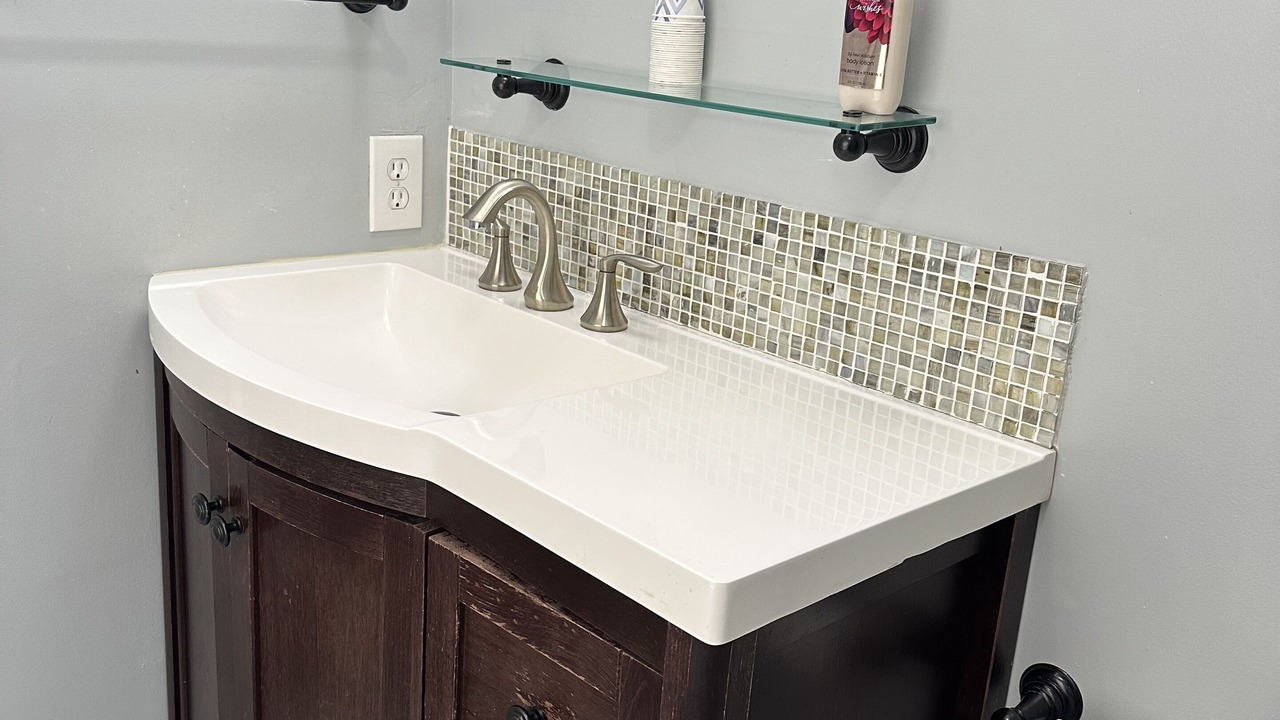 Photo of Bathroom in Aspen Hill