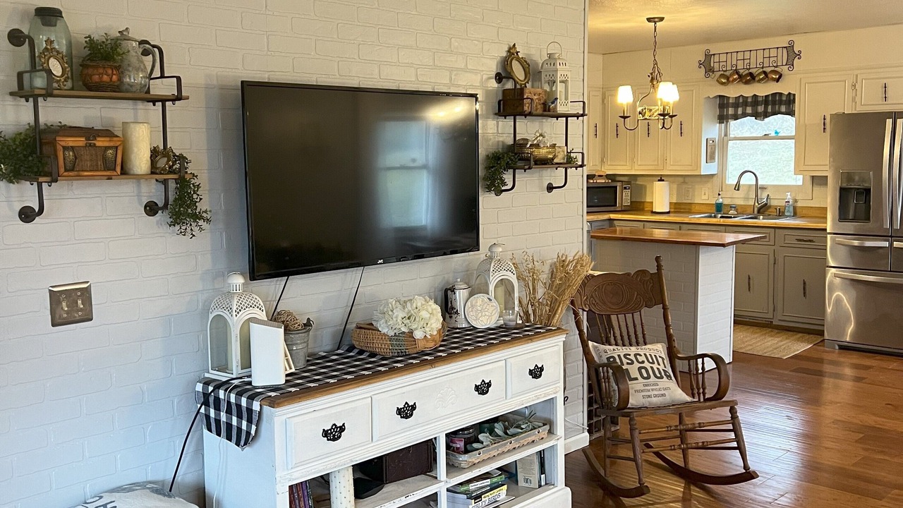 Photo of Livingroom in Hampton