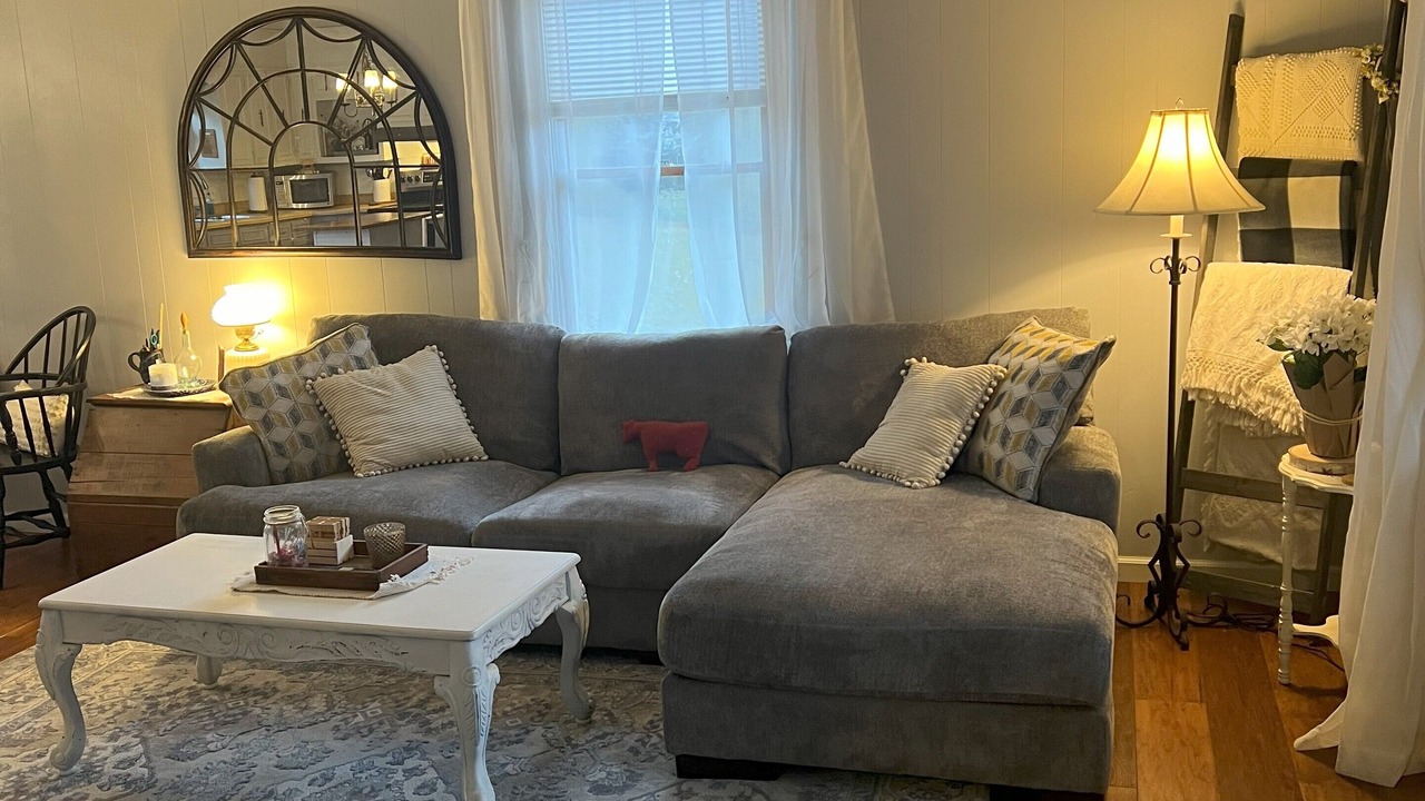 Photo of Livingroom in Hampton
