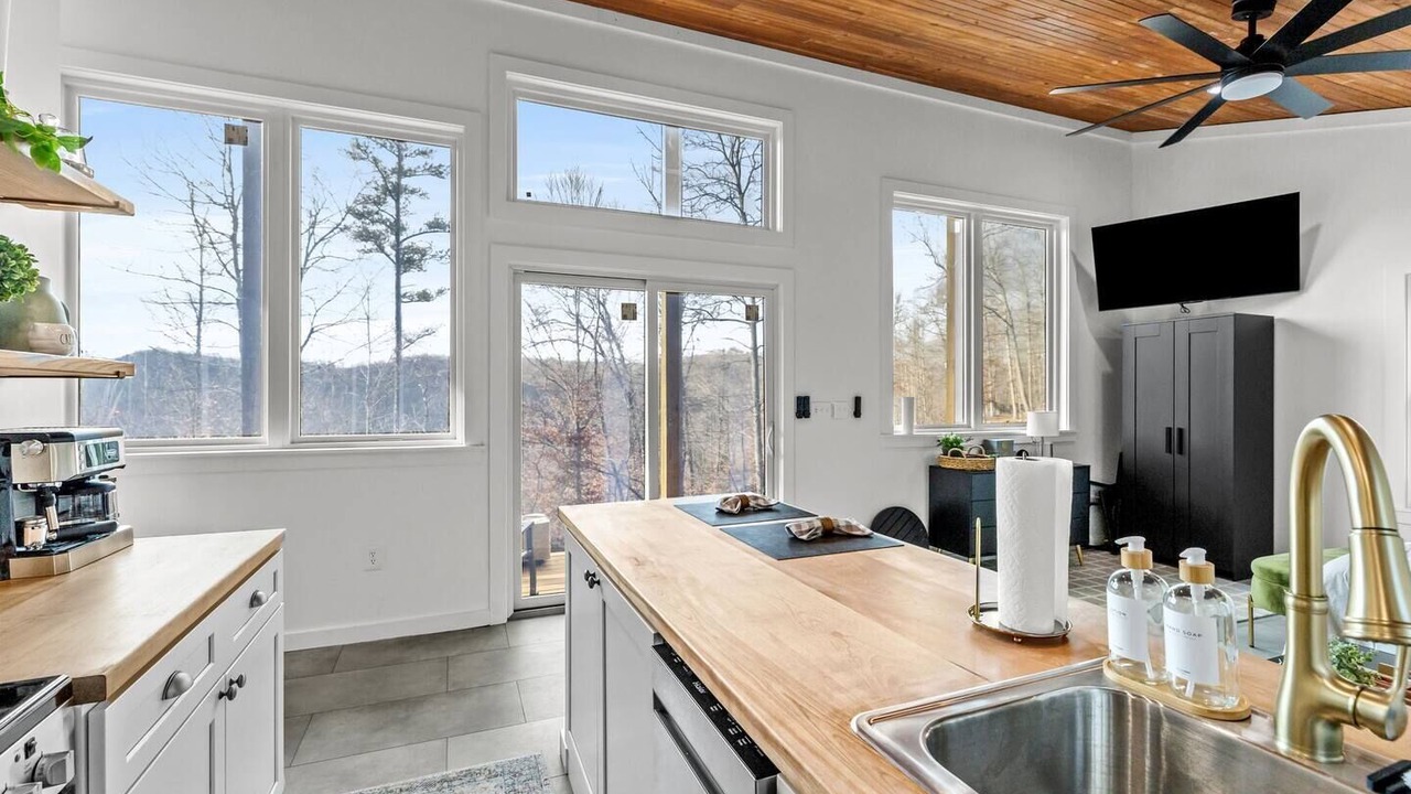 Photo of Kitchen in Stanton