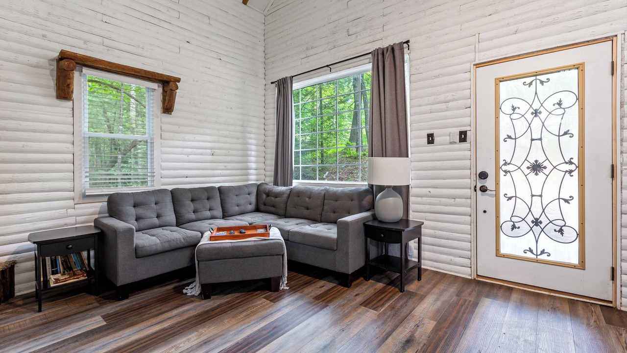 Photo of Livingroom in Rogers