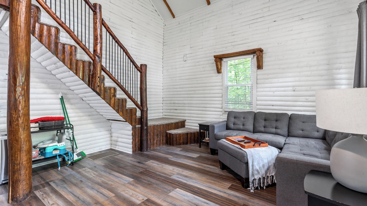 Photo of Livingroom in Rogers